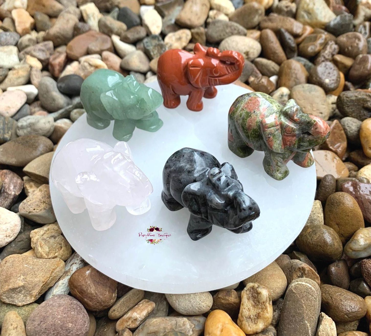 Figurines & Sculptures