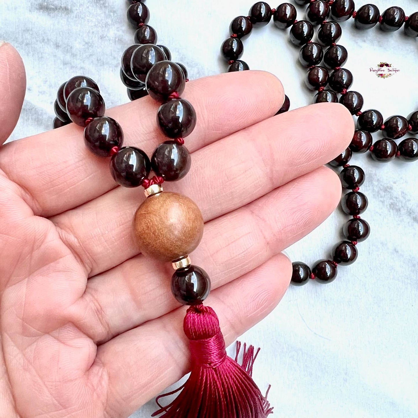 GARNET & WHITE SANDALWOOD MALA