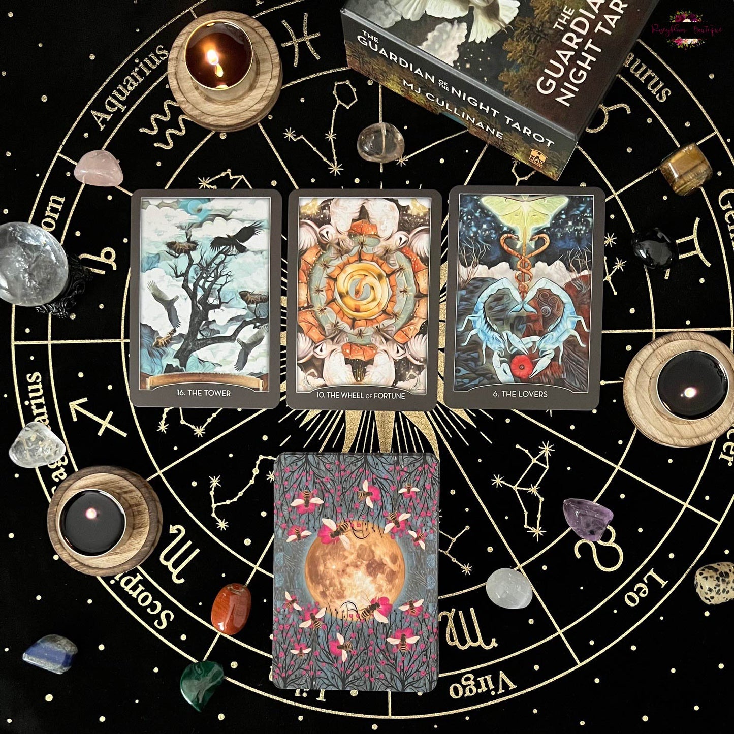THE GUARDIAN OF THE NIGHT TAROT