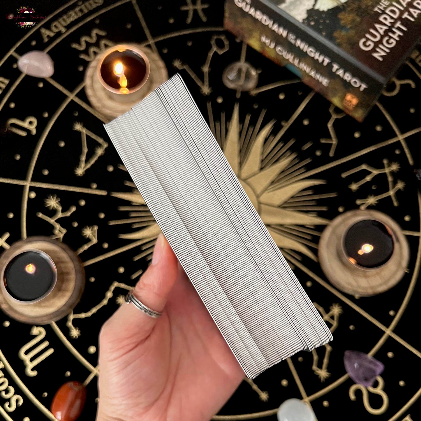 THE GUARDIAN OF THE NIGHT TAROT