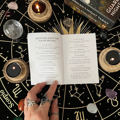 THE GUARDIAN OF THE NIGHT TAROT