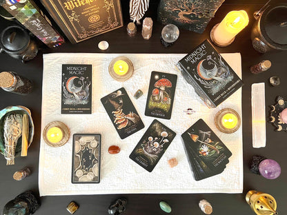 MIDNIGHT MAGIC | A Tarot Deck Of Mushrooms